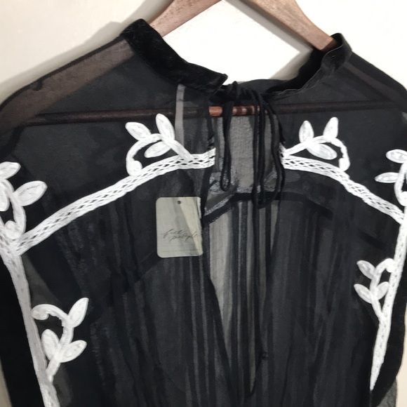 NEW Free People Black and White Sheer Women's Top - Picture 6 of 9